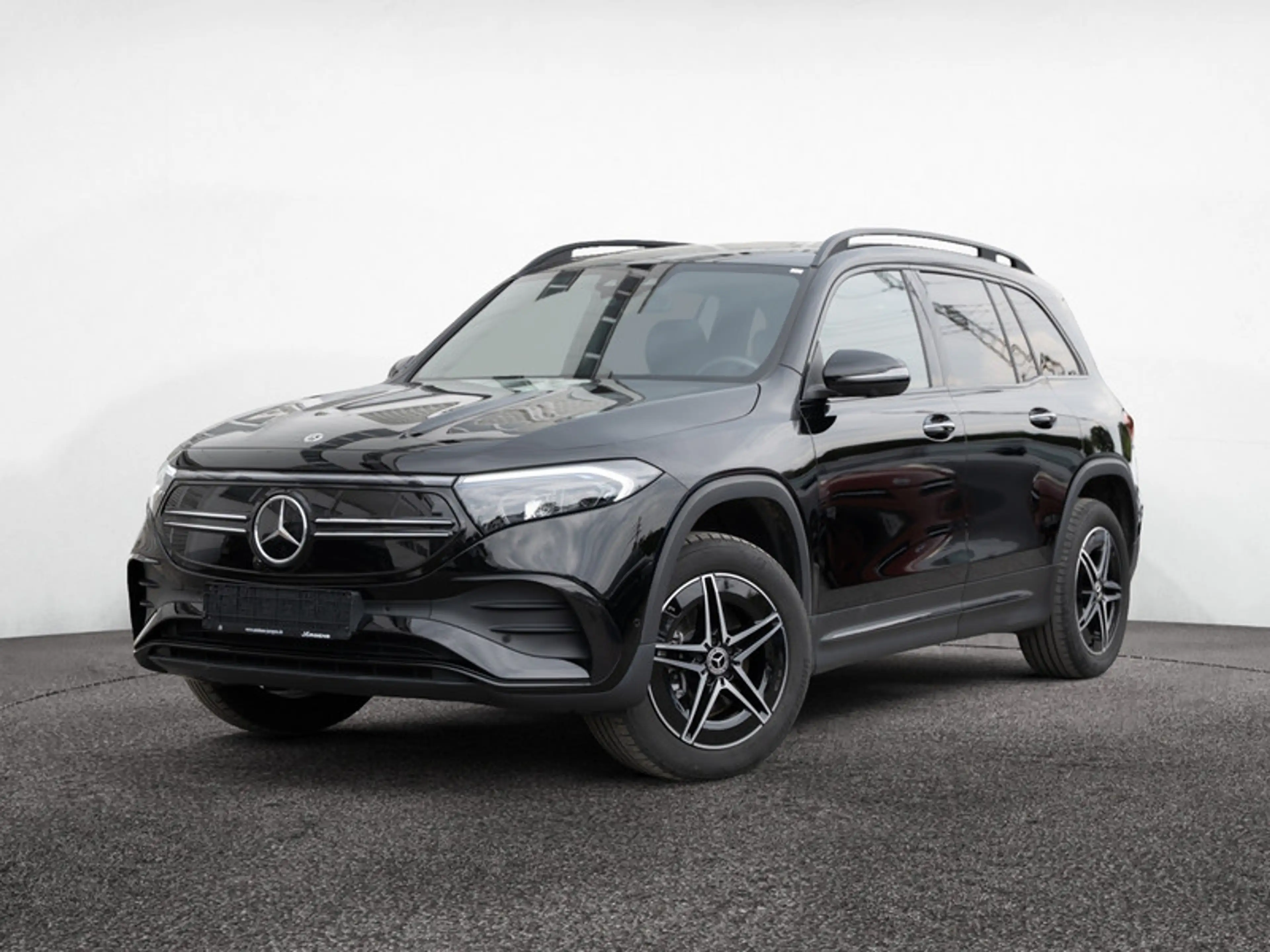 Mercedes-Benz EQB 250 AMG-Sport/Pano/Burm/Distr/Night/7Sitzer — photo 2