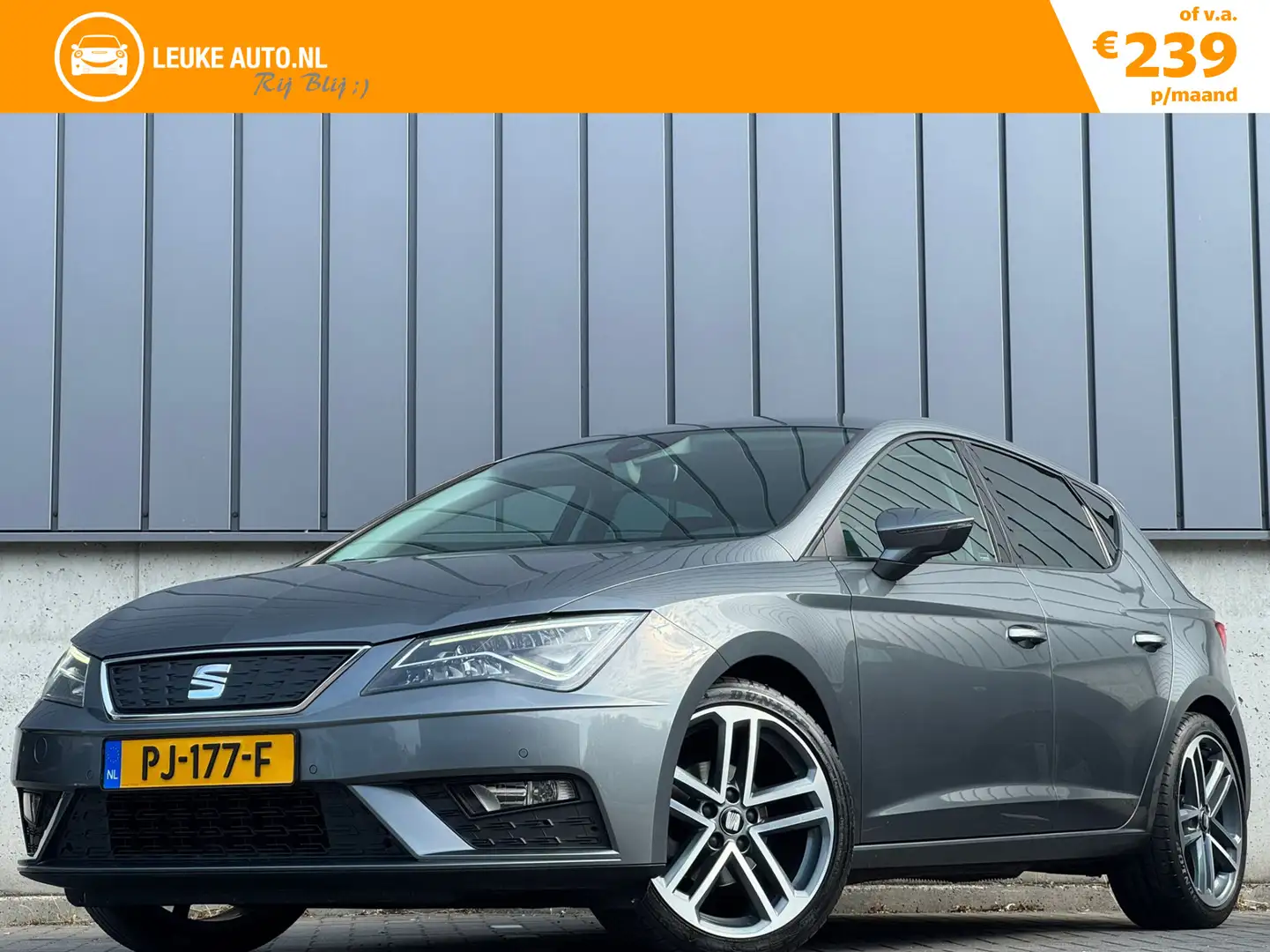 SEAT Leon 1.0 TSI 116PK Business Intense Sport LED Apple-Car Grijs - 1