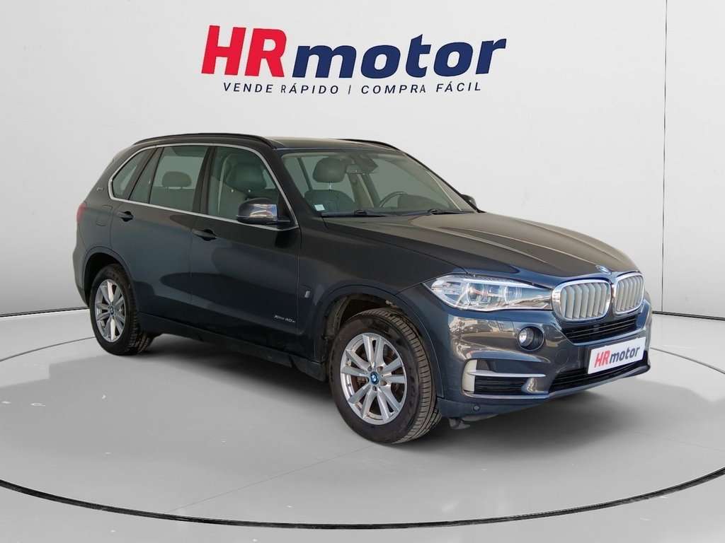 BMW X5 xDrive 40e - foto 1