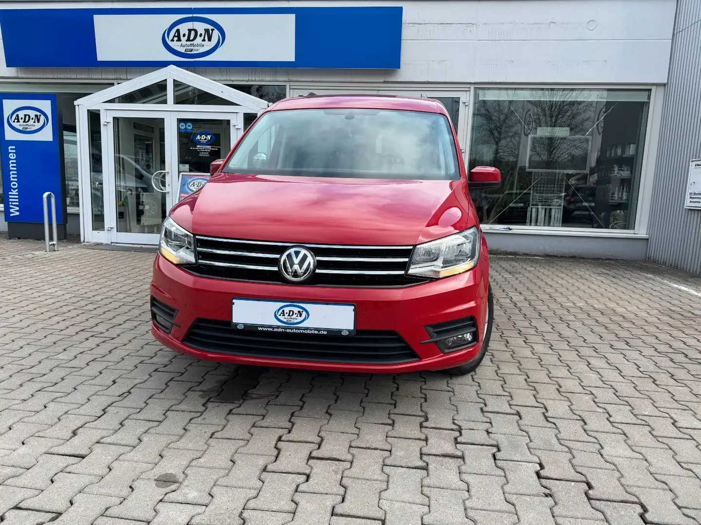 Volkswagen Caddy PKW Comfortline 1.4 TSI BMT DSG *1.Hand* Rouge - 1
