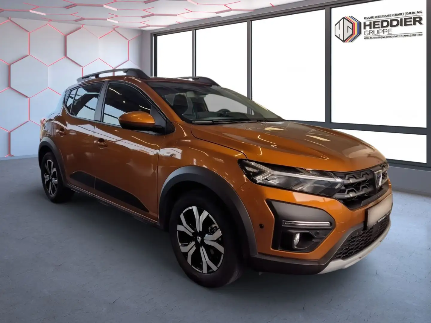 Dacia Sandero III Stepway Comfort 1.0 TCE 100 Orange - 2