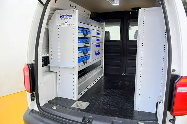 Volkswagen Caddy view 5