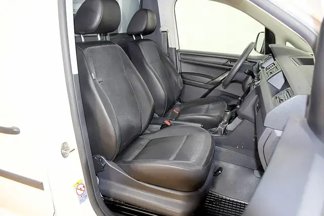 Volkswagen Caddy view 7