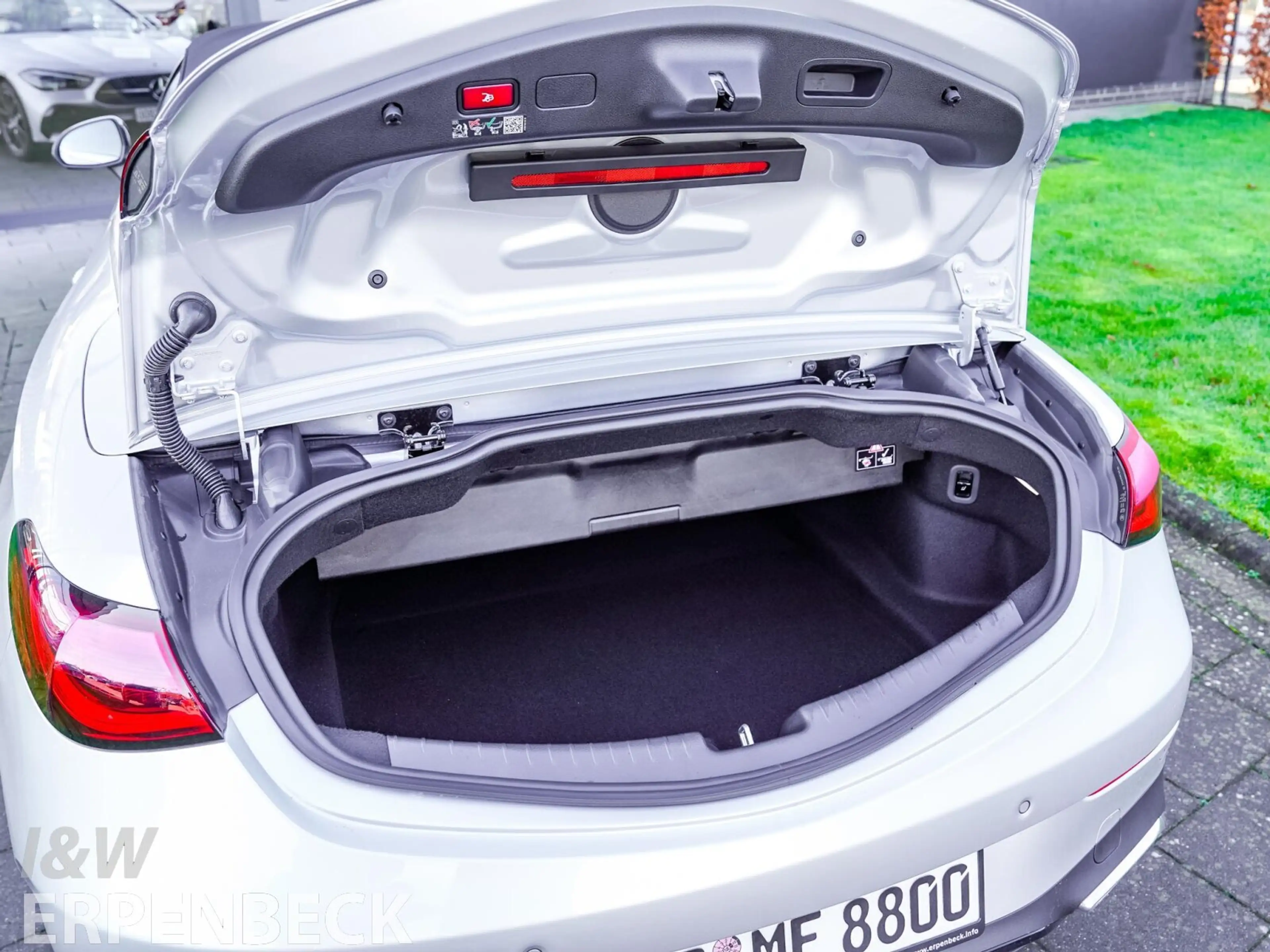 Mercedes-Benz CLE 200 CLE 200 — photo 9