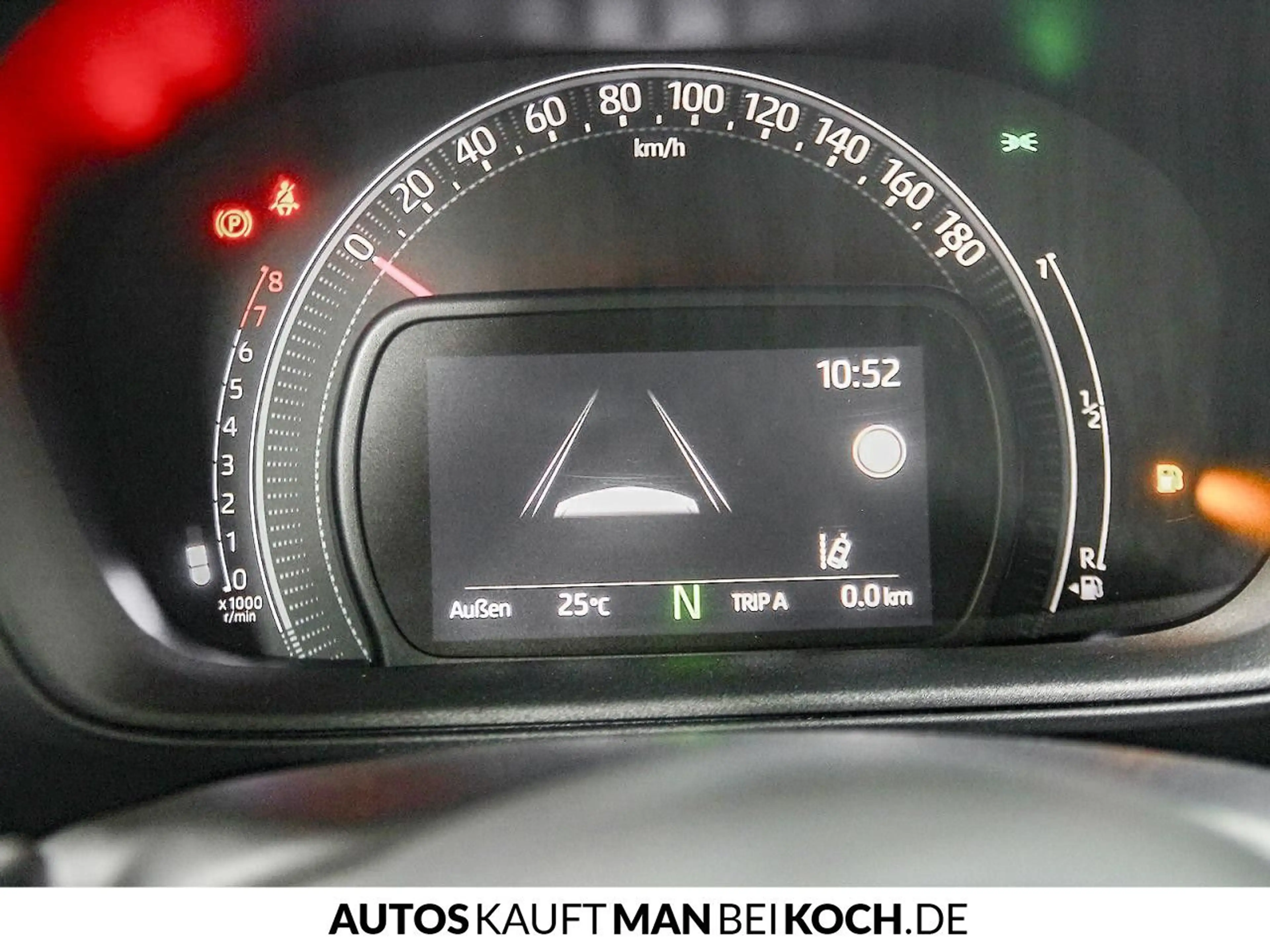 Toyota Aygo X 1.0 VVT-i Play R-CAM ACC BT ALLW KLIMA — photo 14