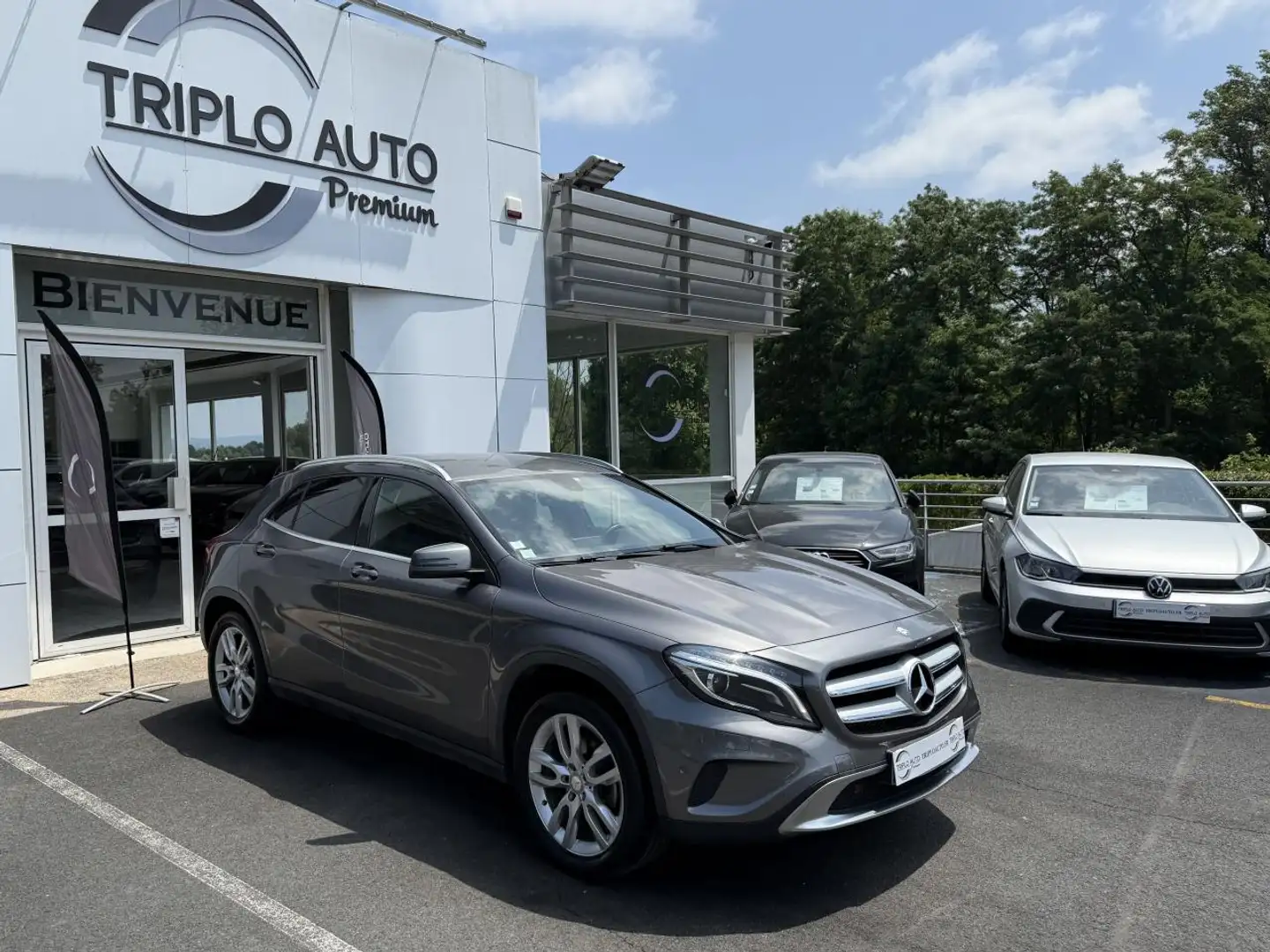 Mercedes-Benz GLA 200 GLA 200 CDI - BV 7G-DCT  - BM X156 Sensation 4-Matic + GPS + Caméra AR Grau - 1