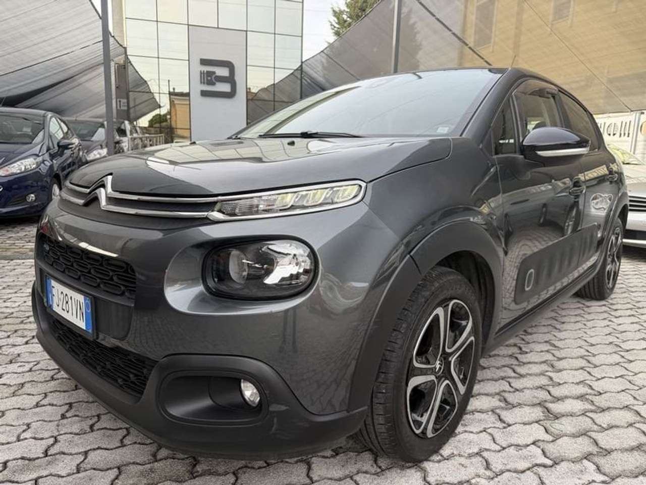 Citroen C3 1.2 puretech Shine 82cv CINGHIA NUOVA !!!!