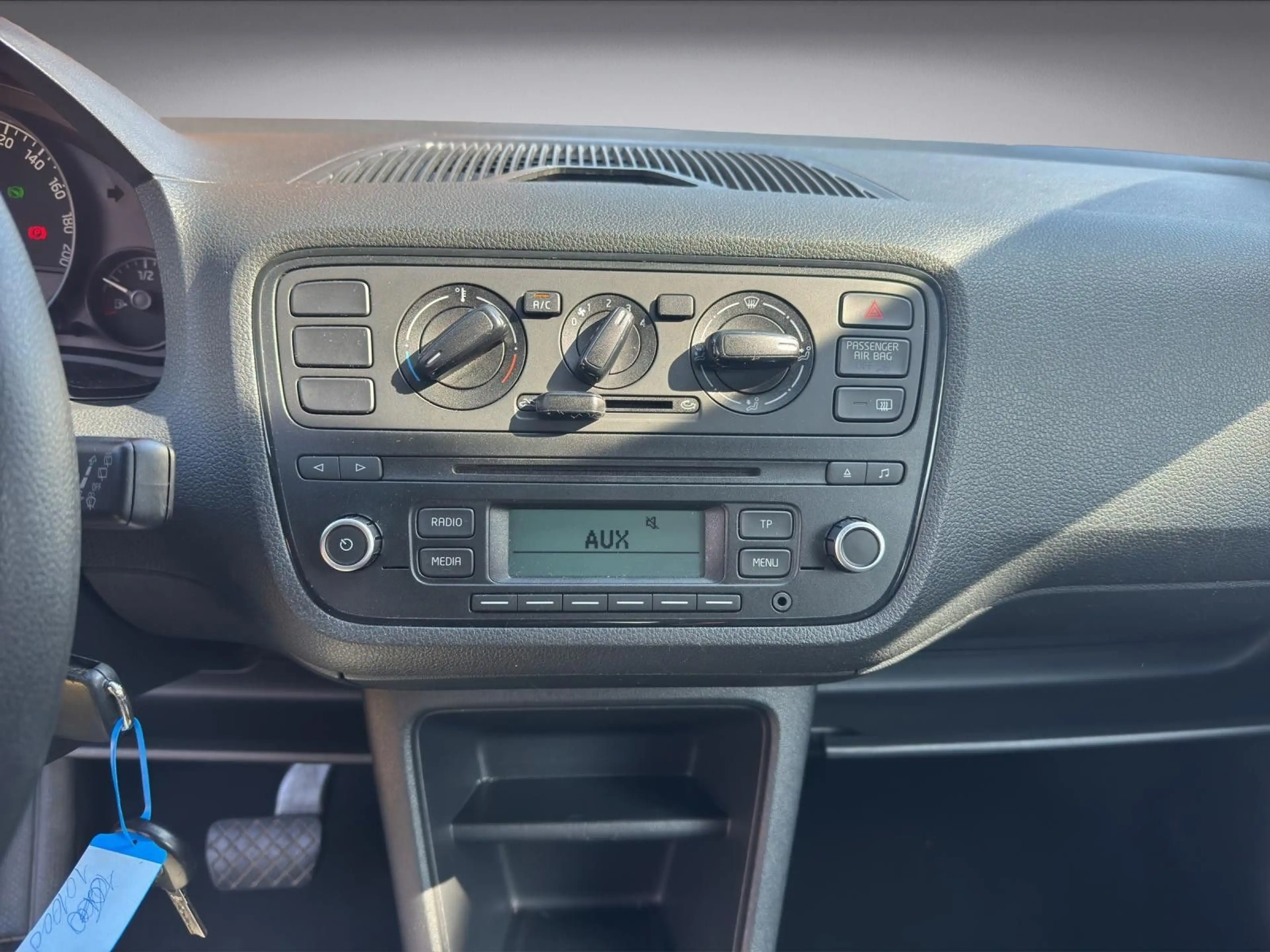 Skoda Citigo Active Automatik SERVICE NEU — photo 13