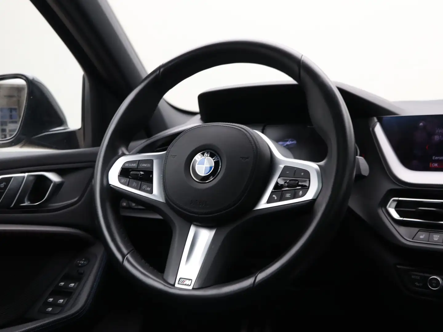BMW 118 1 Serie 118i High Executive Gris - 2
