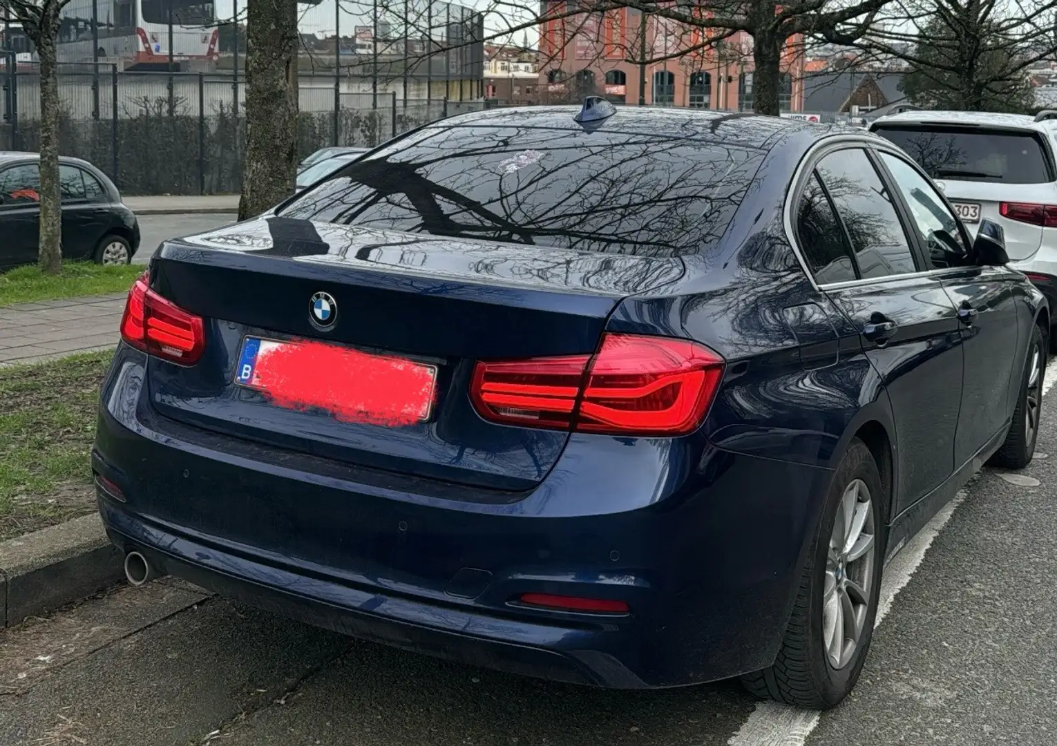 BMW 316 316d Sport Line - 1