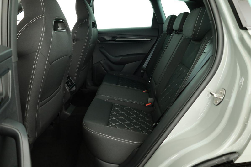 Skoda Karoq Sportline 1.5 TSI DSG Sportline, AHK, Navi, Mat... — photo 11