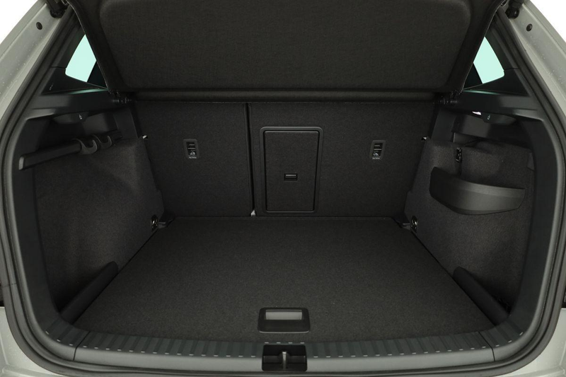 Skoda Karoq Sportline 1.5 TSI DSG Sportline, AHK, Navi, Mat... — photo 12