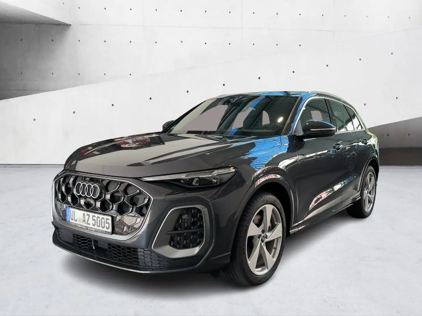 Audi Q5 TDI quattro S line Tech pro MATRIX LUFT HD-UP Grijs - 2