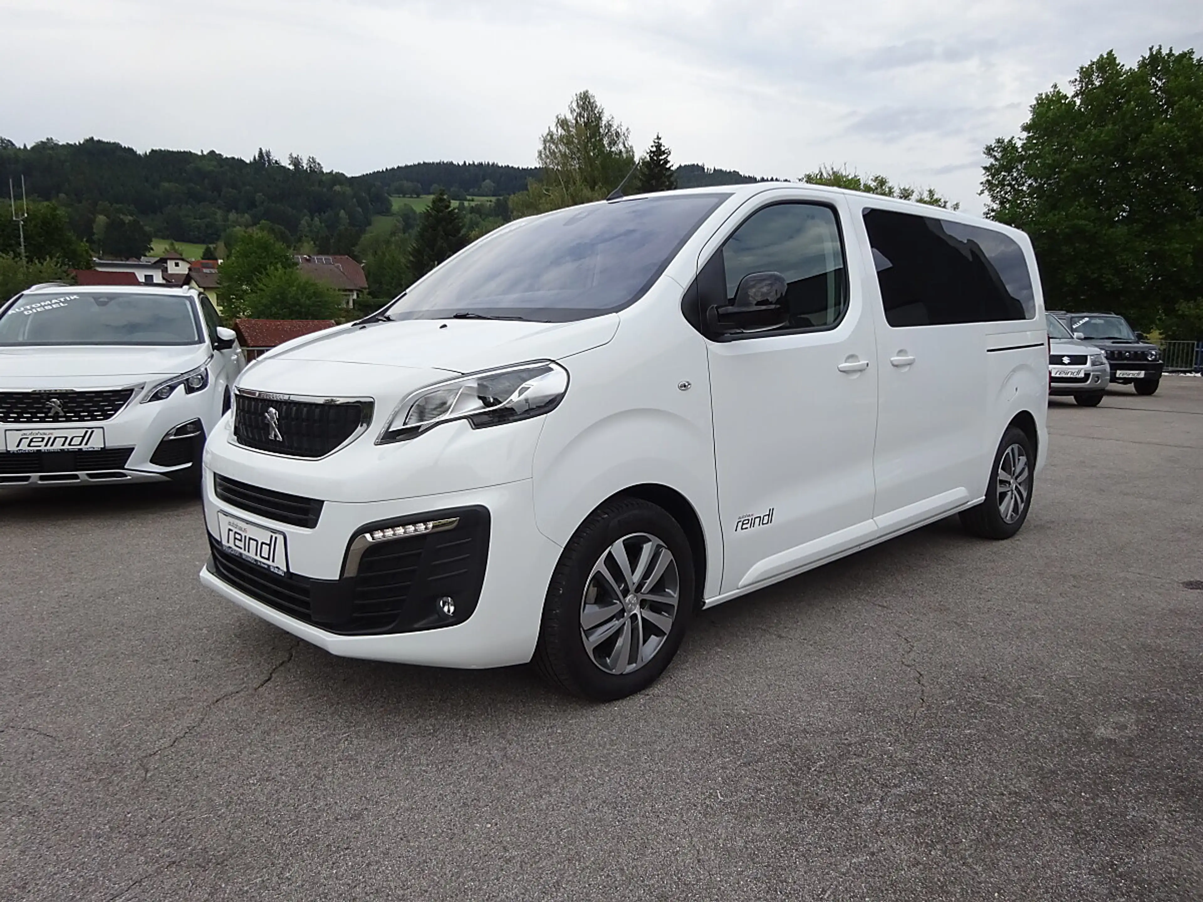 Peugeot Traveller Active L2 BlueHDI 145 S&S,1.Besitz, 8-Sitze, Xe...