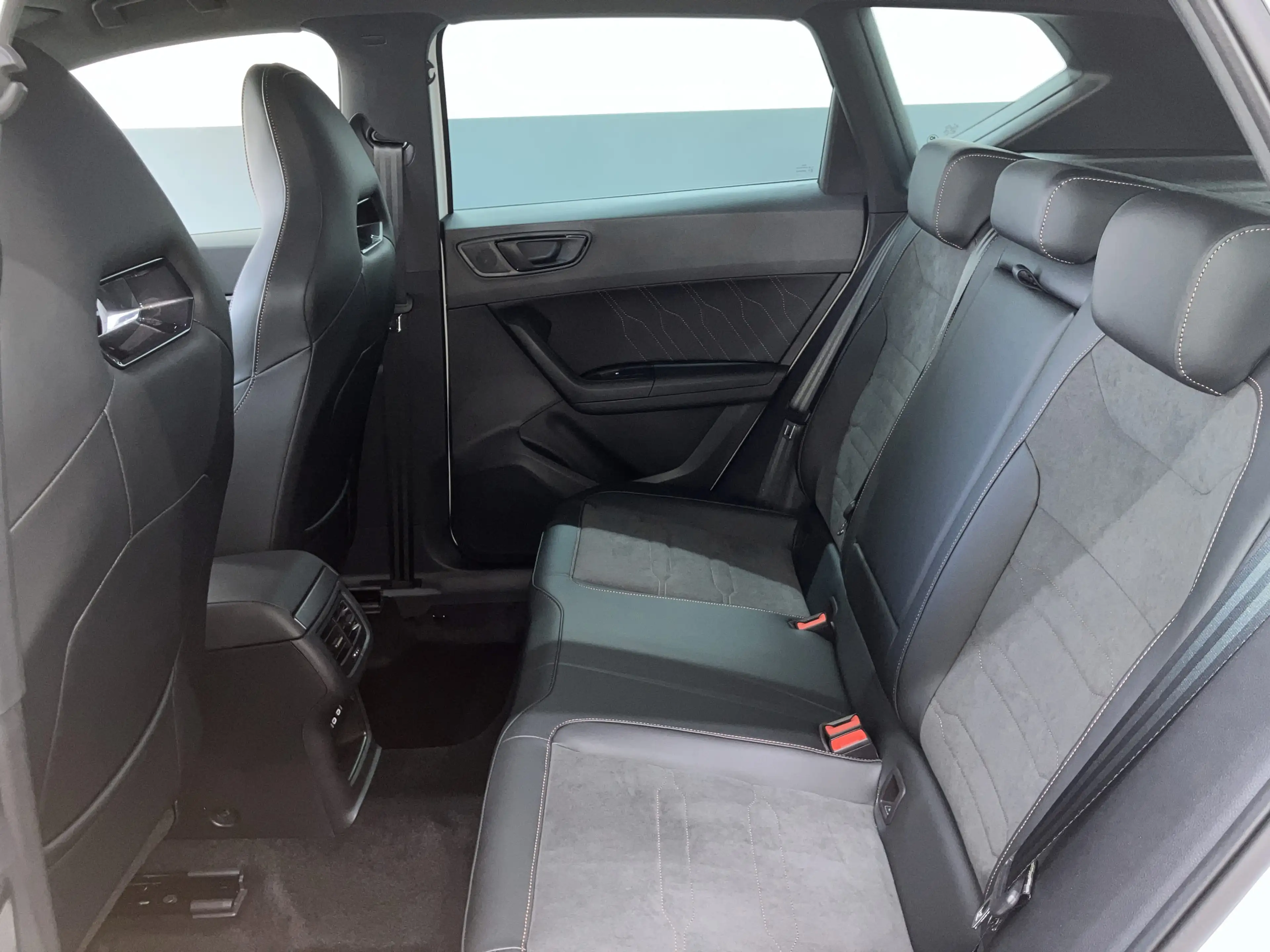 CUPRA Ateca 1.5 TSI 110kW 7-Gang-DSG |SHZ|KESSY|NAVI — photo 10