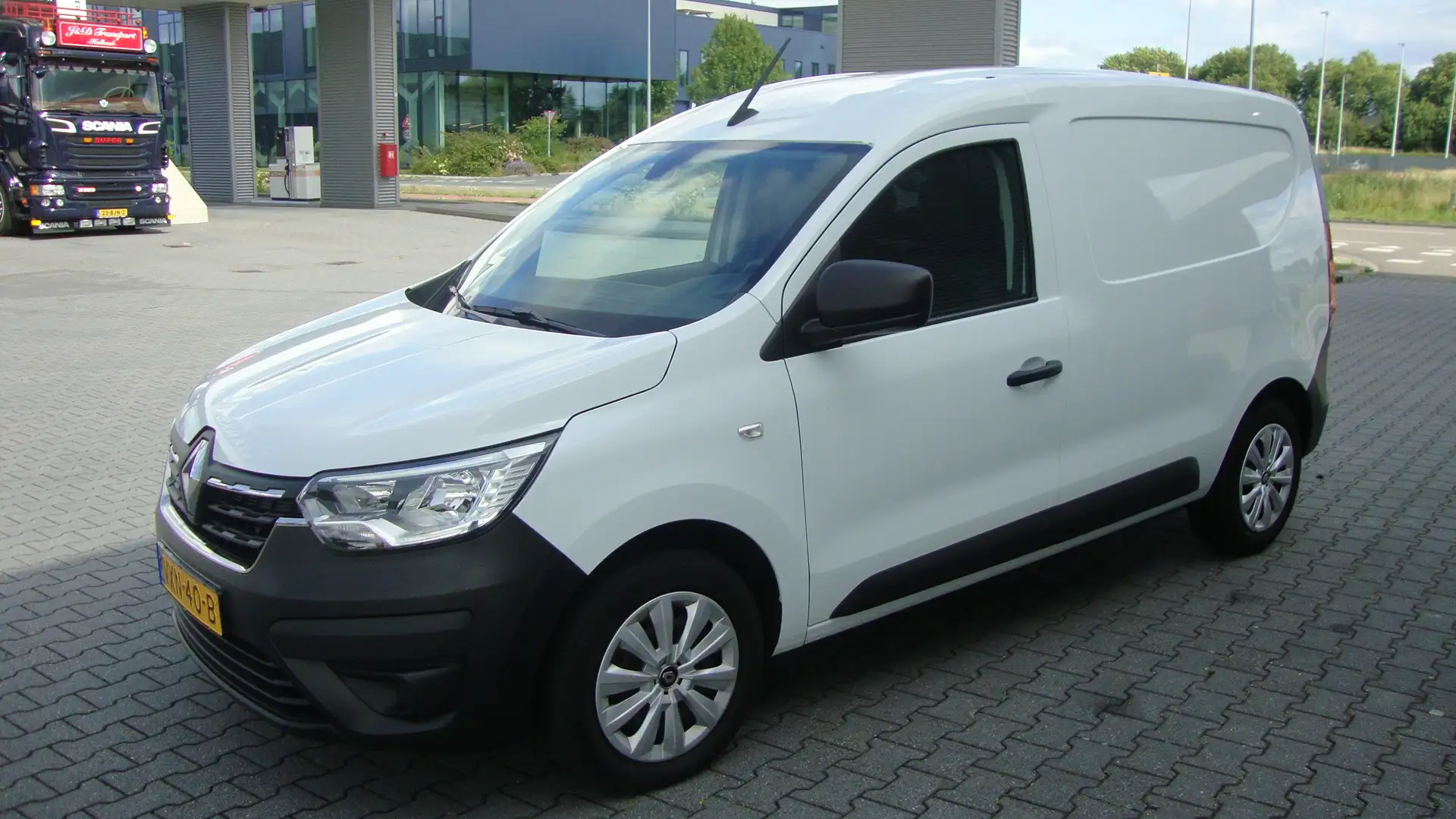 Renault Express Van 1.5 Blue dCi 75pk Comfort +AC, PDC,Cruise 2300 Wit - 2