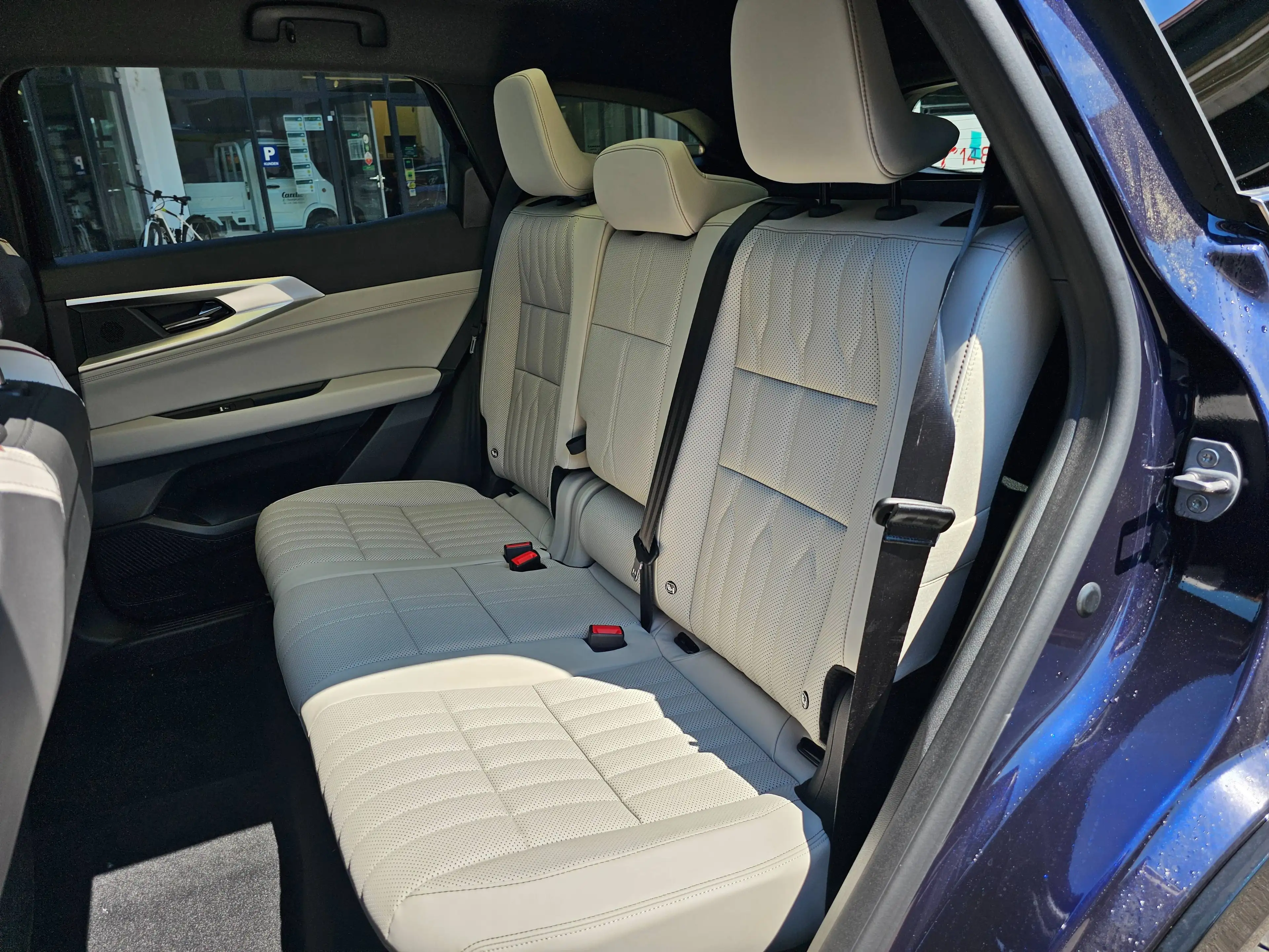 Renault Espace Iconic Full Hybrid E-Tech 200 5-Sitzer — photo 7