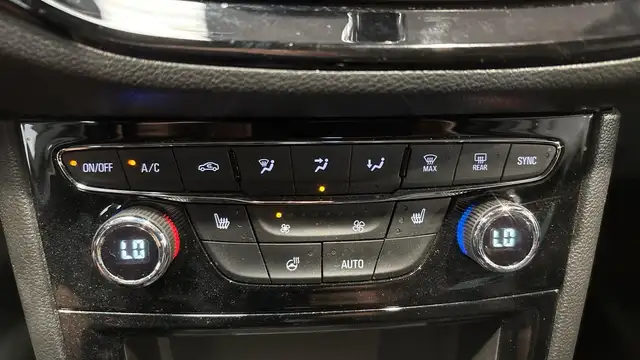 Opel Astra view 14