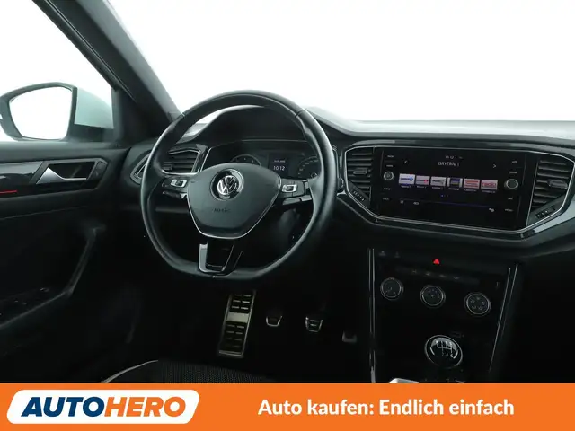 Volkswagen T-Roc view 13