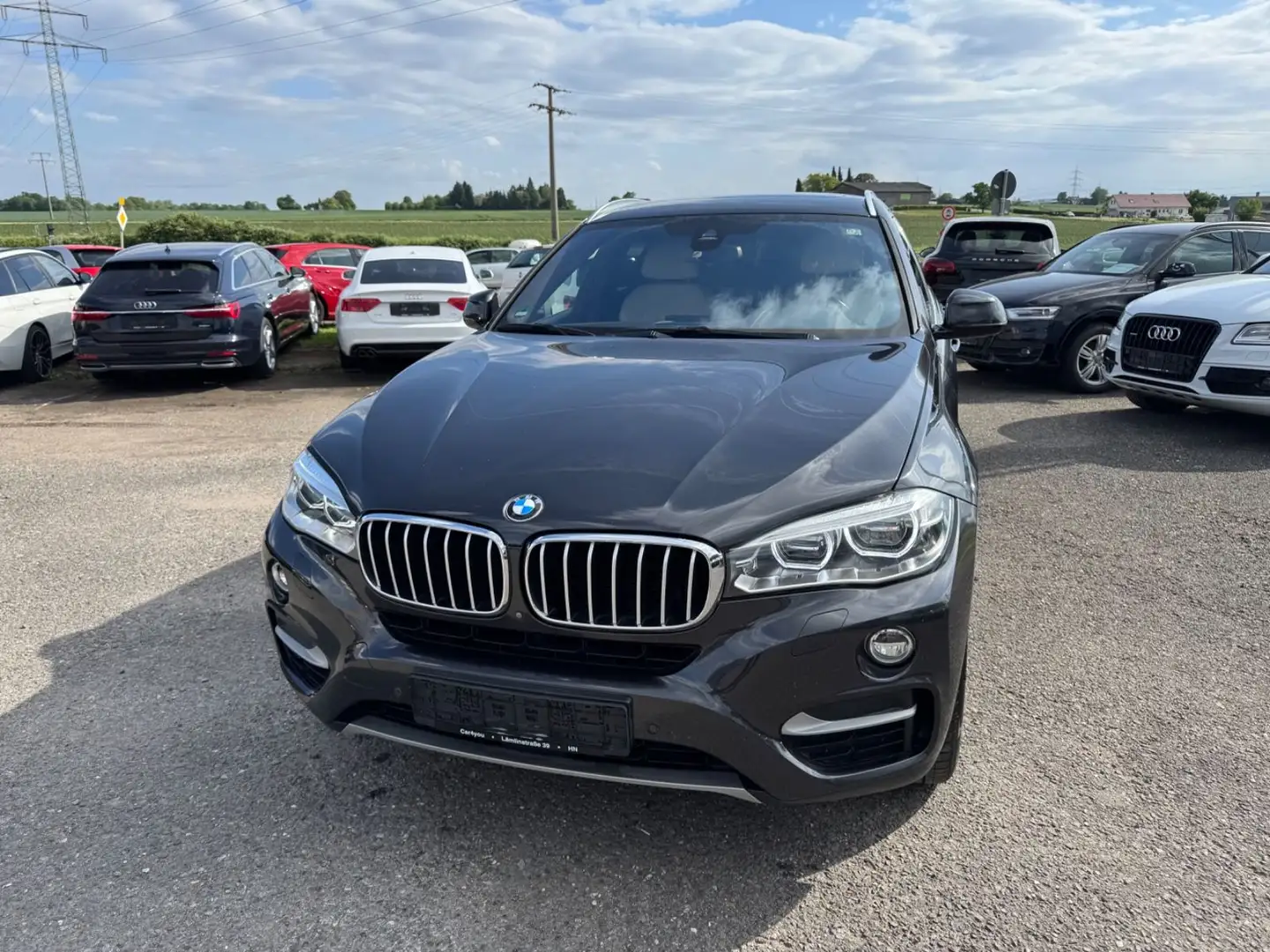 BMW X6 xDrive 50 i HUD Kam Indiv.LED AHK Pano H&K Grau - 2