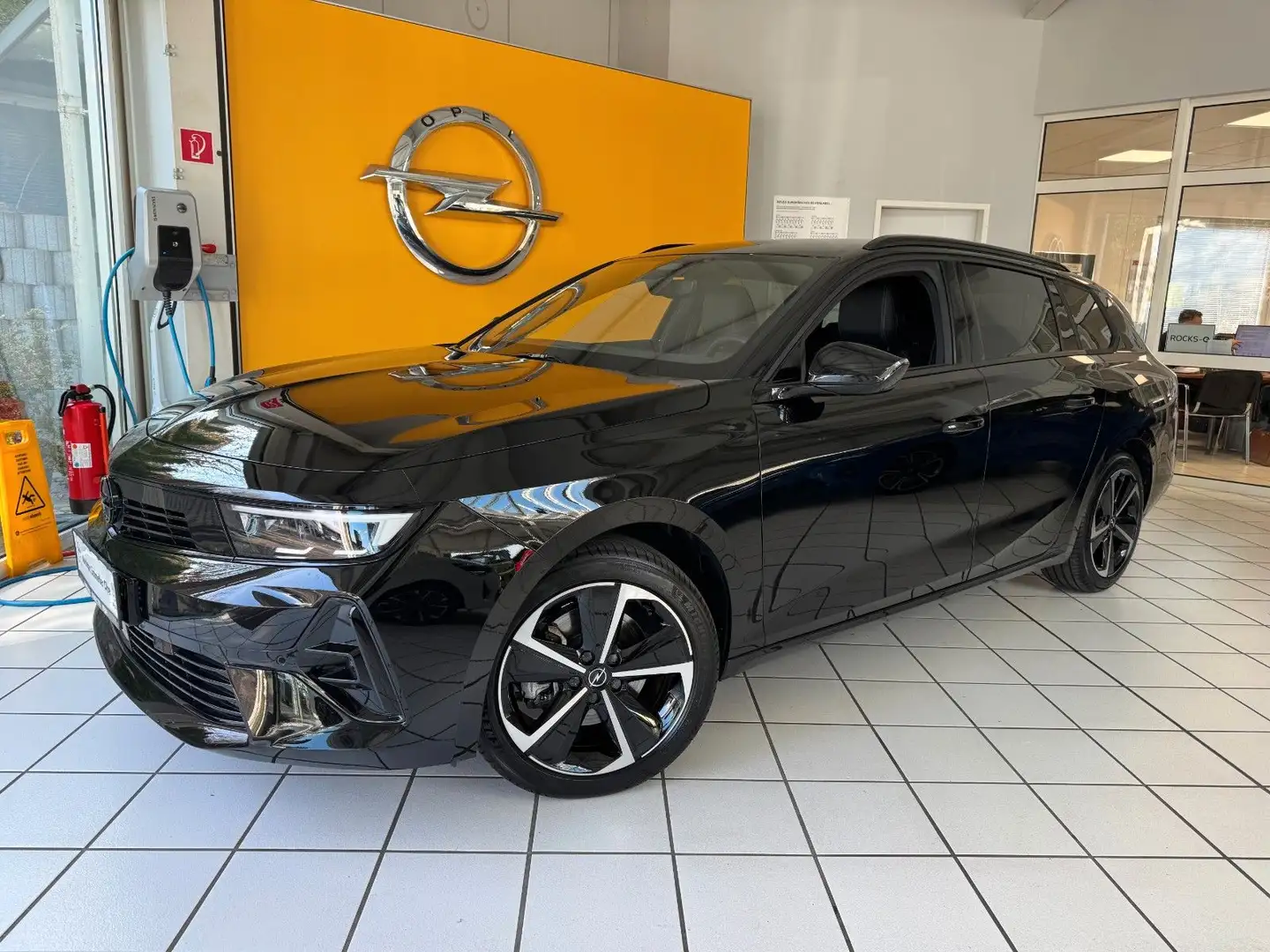 Opel Astra L Sports Tourer GS Line Matrix-LED+AHK Noir - 1