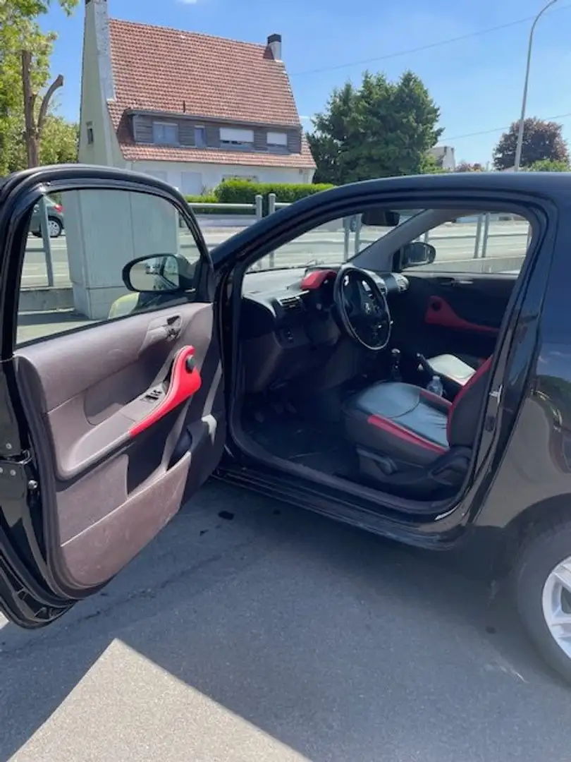 Toyota iQ iQ 1.0i VVT-i Luna Siyah - 1
