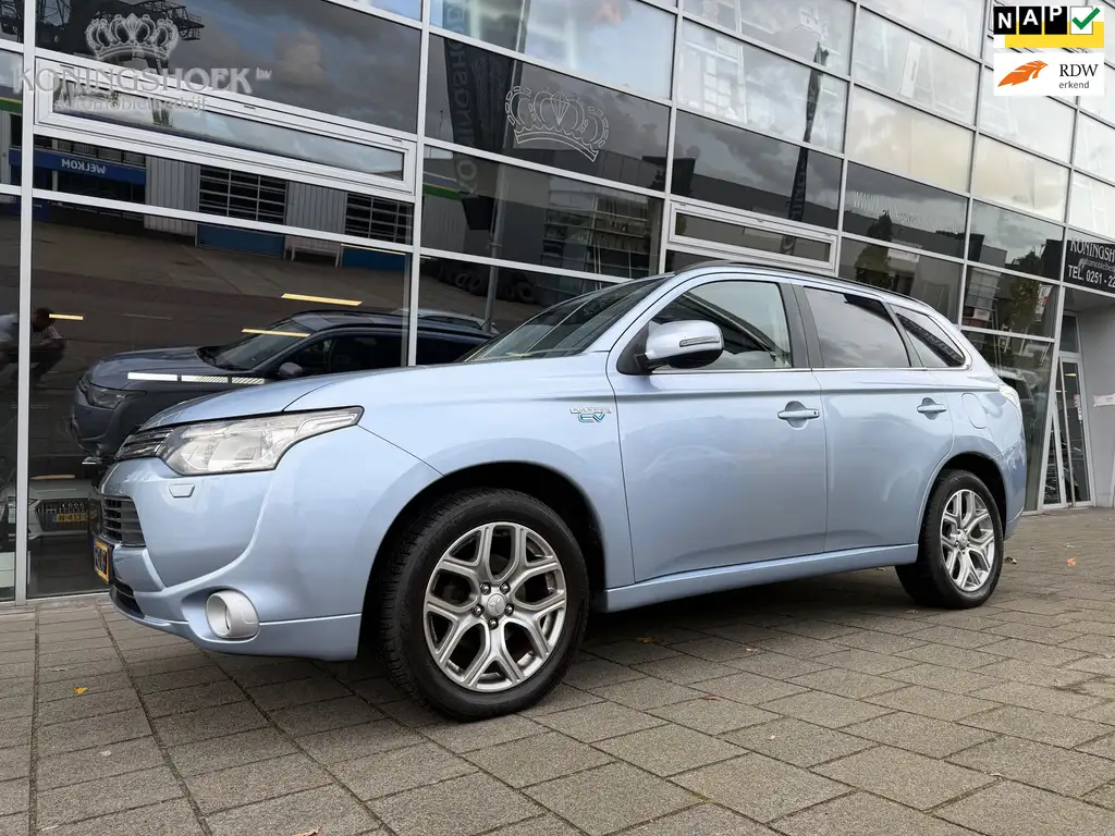Mitsubishi Outlander 2013 из Европы — купить под ключ