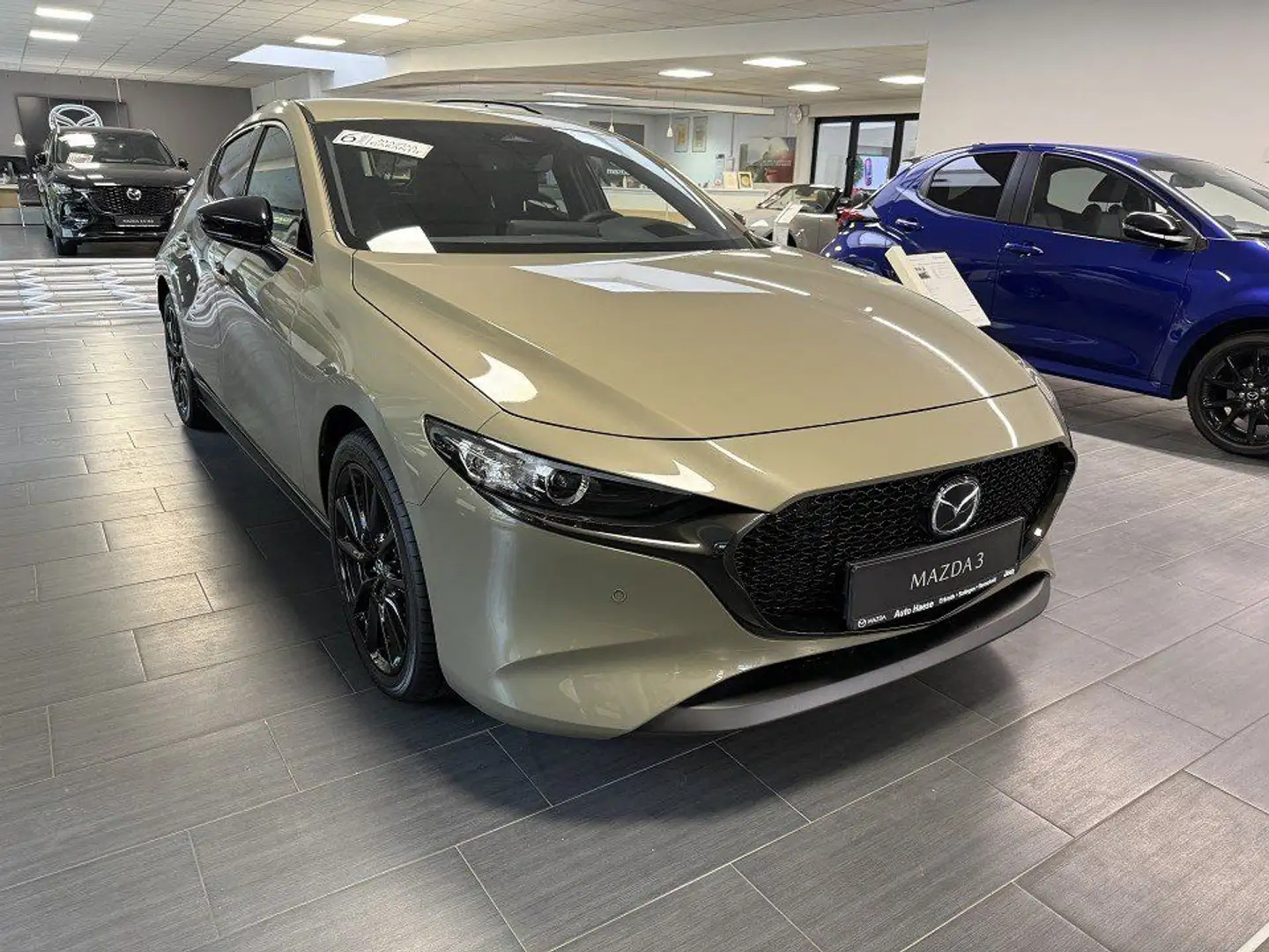 Mazda 3 2.5 140PS Homura Voll-LED RFK Alexa Apple CarP Beige - 1