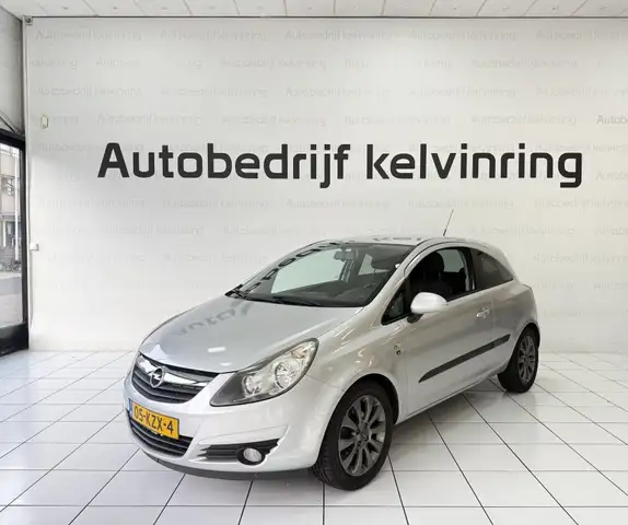 Opel Corsa view 9