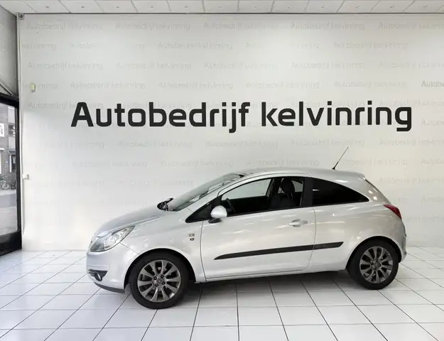 Opel Corsa view 11