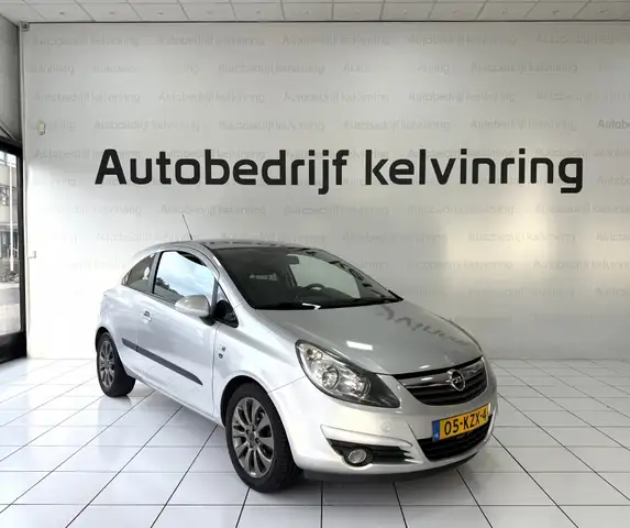 Opel Corsa view 3