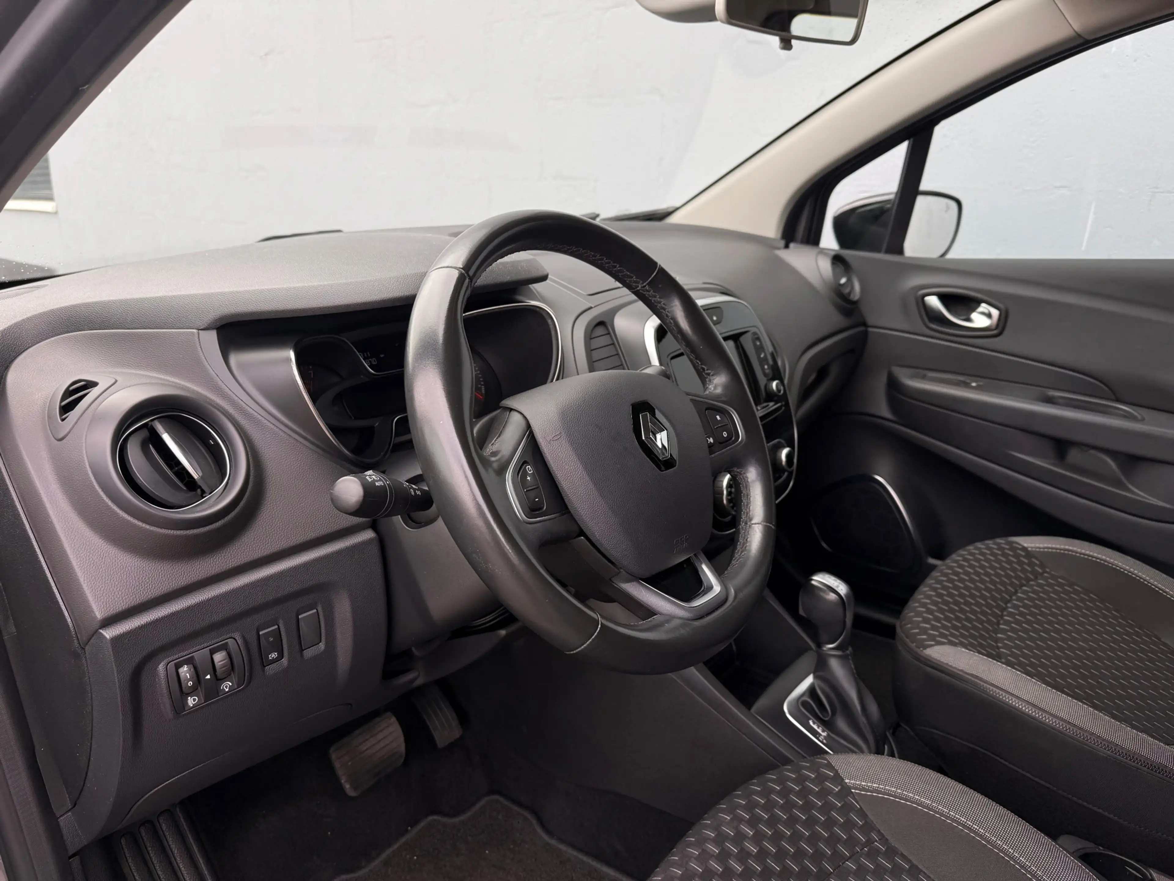 Renault Captur 1.2 TCe Intens Automaat - Navigatie — photo 9