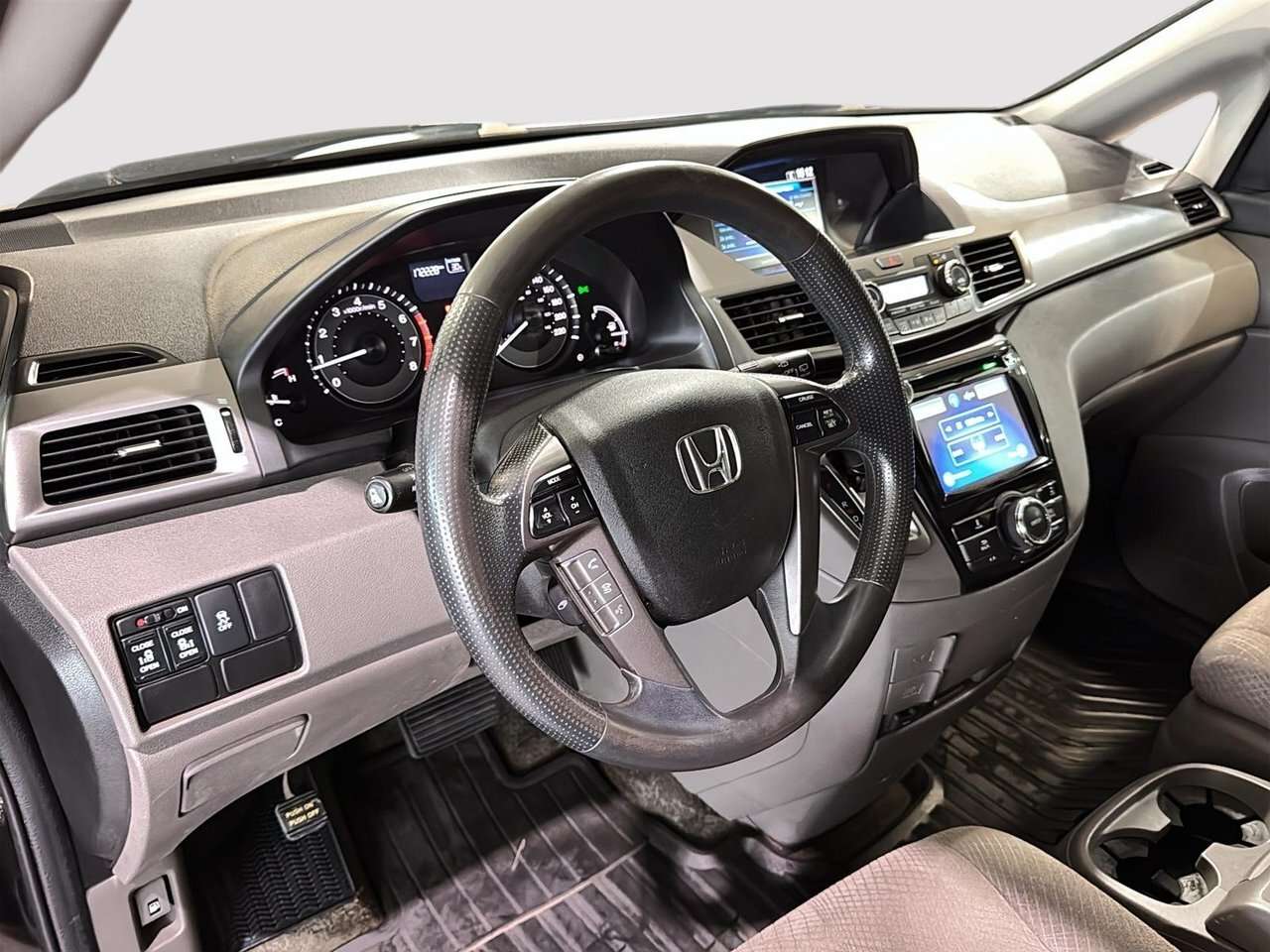 2015 Honda Odyssey EX 8 PASSAGERS AC AUTO SIEGE ELECTRIQUES MORE THAN — снимка 1