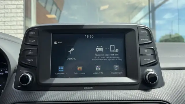 Hyundai Kona view 15