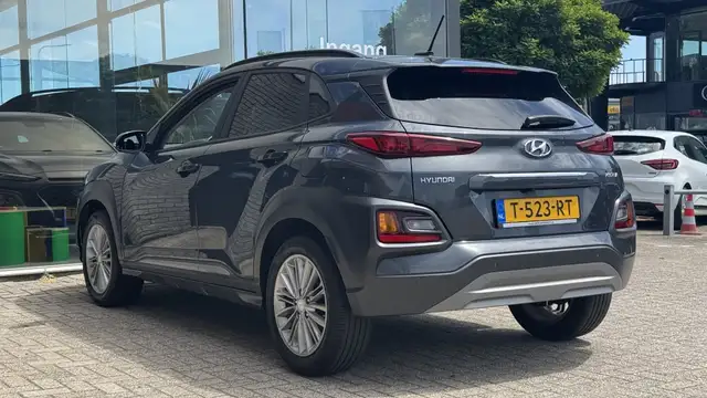 Hyundai Kona view 6