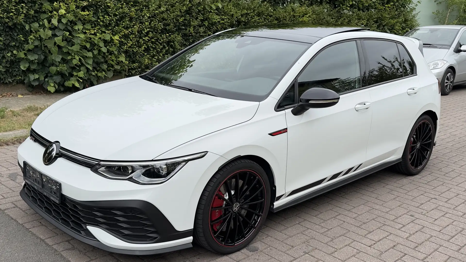 Volkswagen Golf Volkswagen Golf 8 GTI Clubsport AKRAPOVIC Blanc - 1