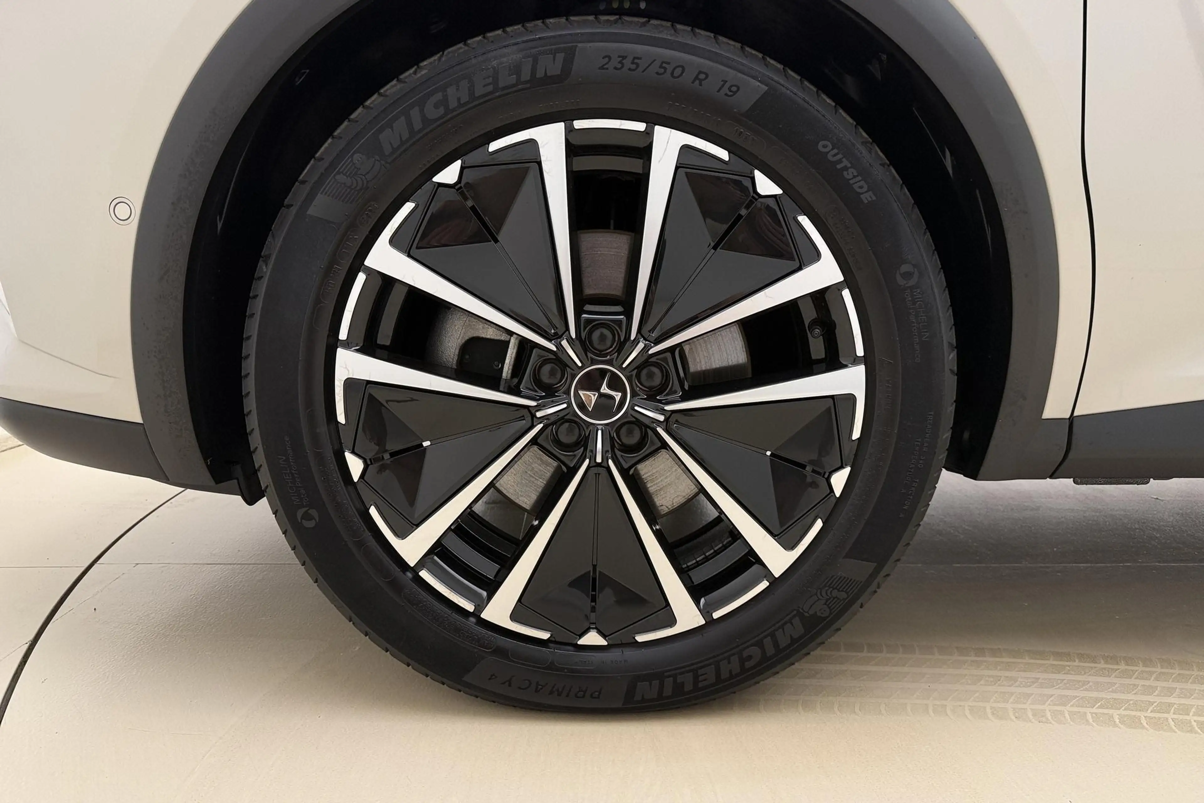 DS Automobiles DS 7 1.6 PHEV 300 4x4 Etoile | Navigatie | Panoramadak — photo 14