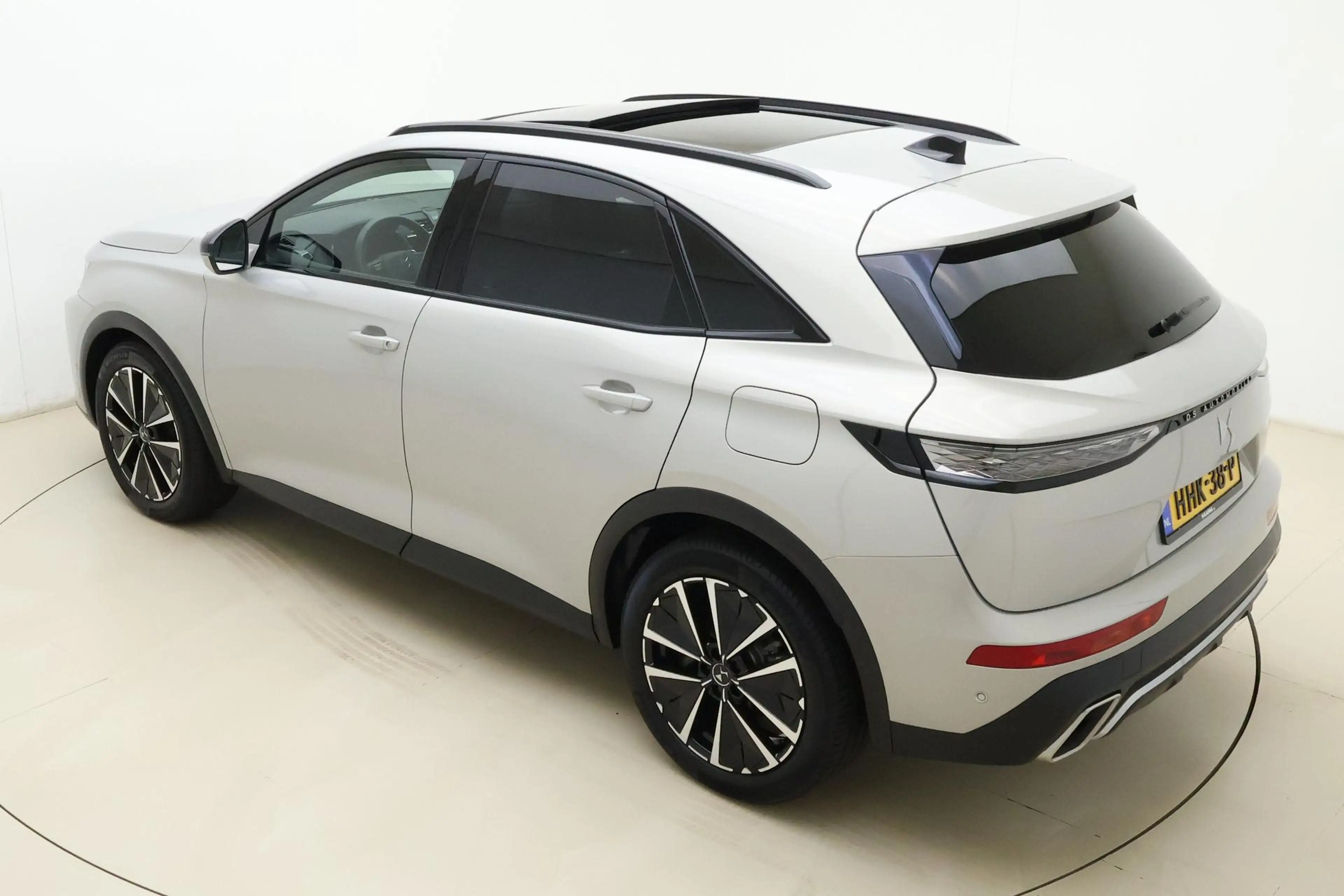 DS Automobiles DS 7 1.6 PHEV 300 4x4 Etoile | Navigatie | Panoramadak — photo 4