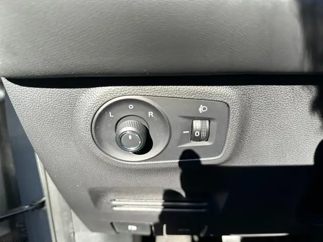 MG ZS view 14