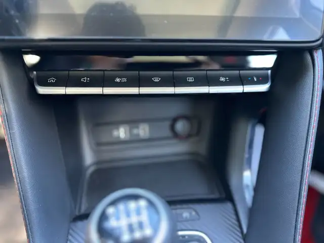 MG ZS view 11