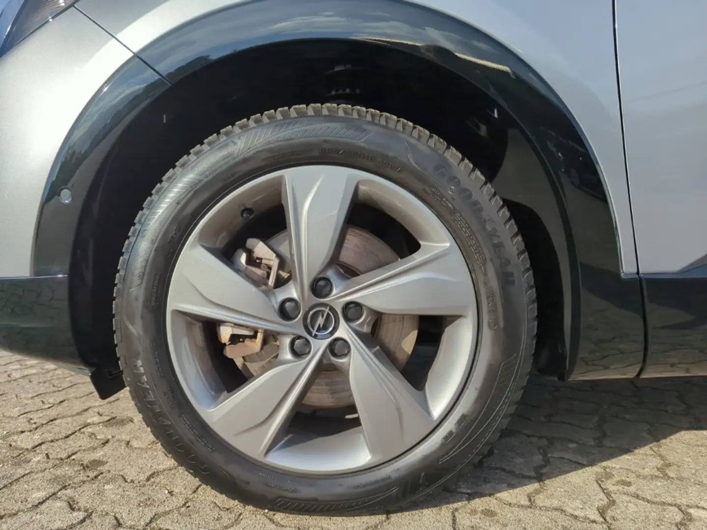 Opel Grandland GS Plug-in-Hybrid Autom. +Allwetter+Alcantara+Allw Grau - 2