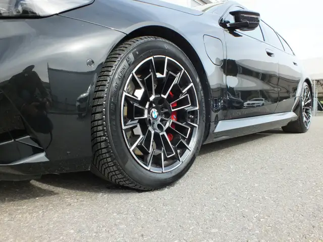 BMW M5 Ansicht 10