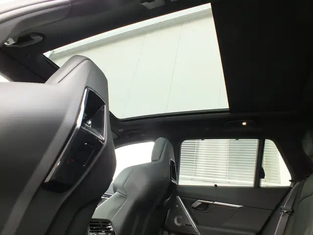 BMW M5 Ansicht 34