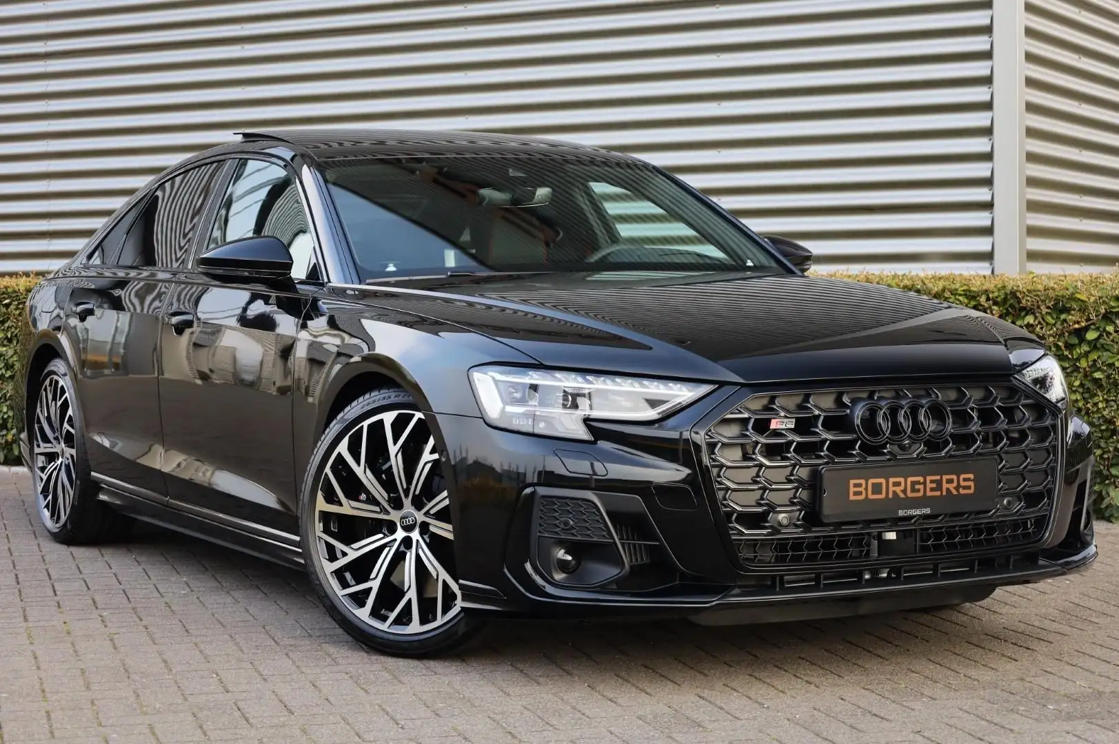 Audi S8 4.0 TFSI B&O Advance l Head-up l Standkachel l 21' Zwart - 1