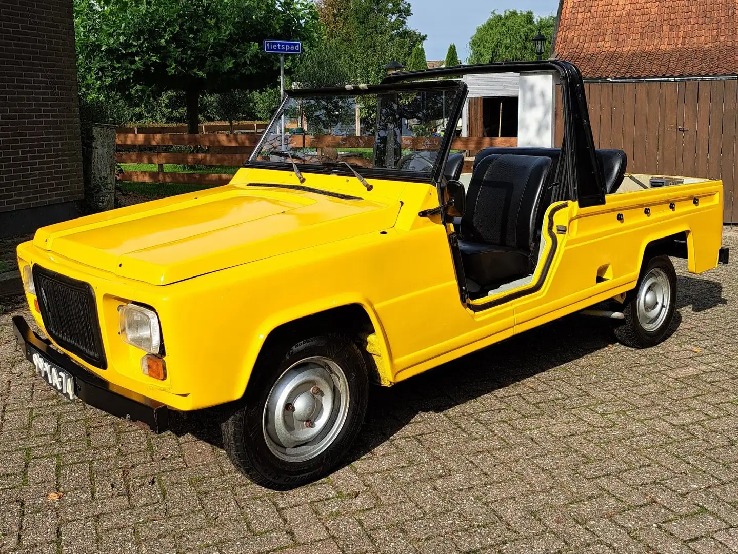 Renault 2B Rodeo 6 Жовтий - 1