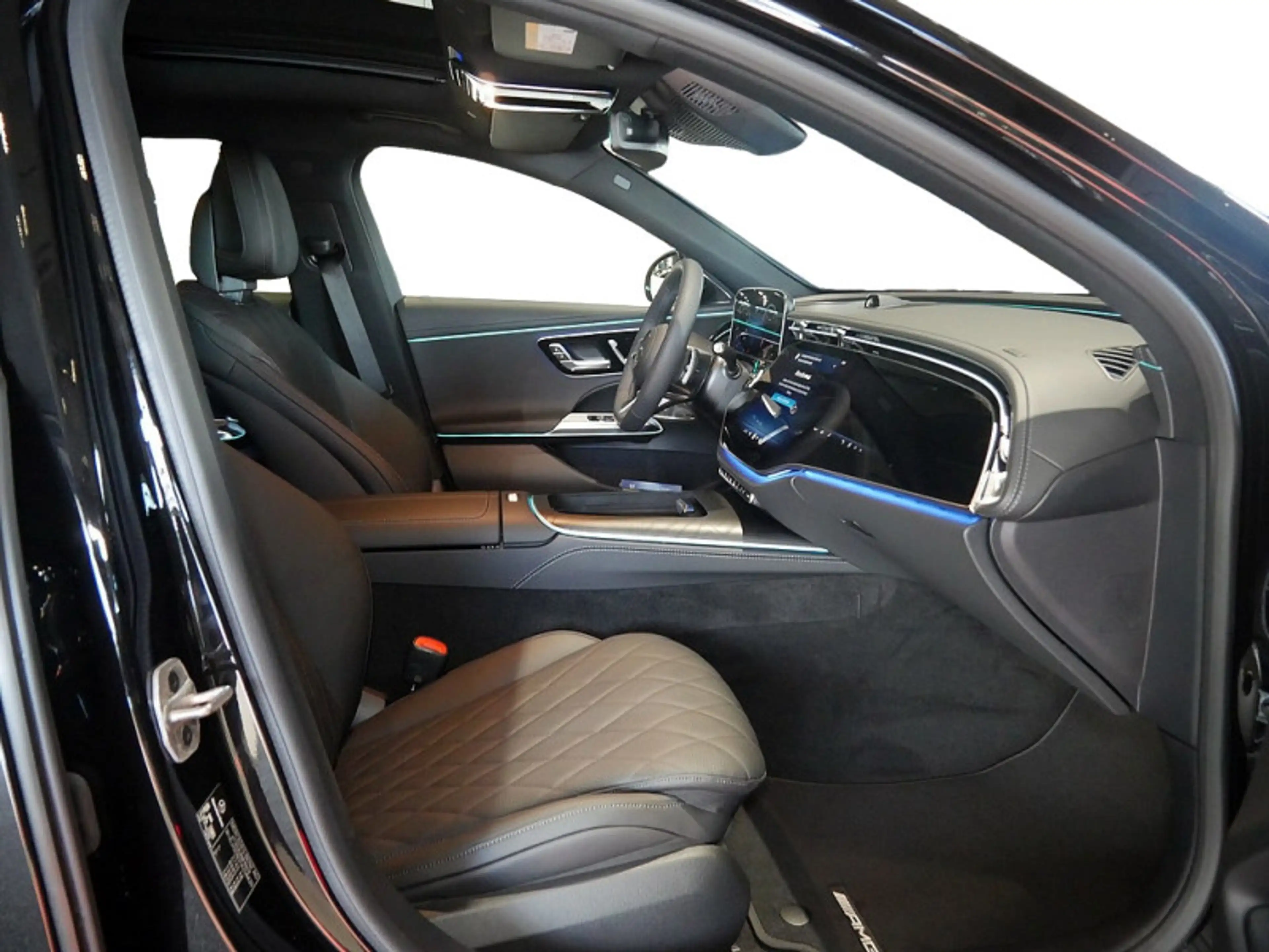 Mercedes-Benz E 450 d 4MATIC T-Modell AMG BURM NIGHT PREMIUM — photo 5