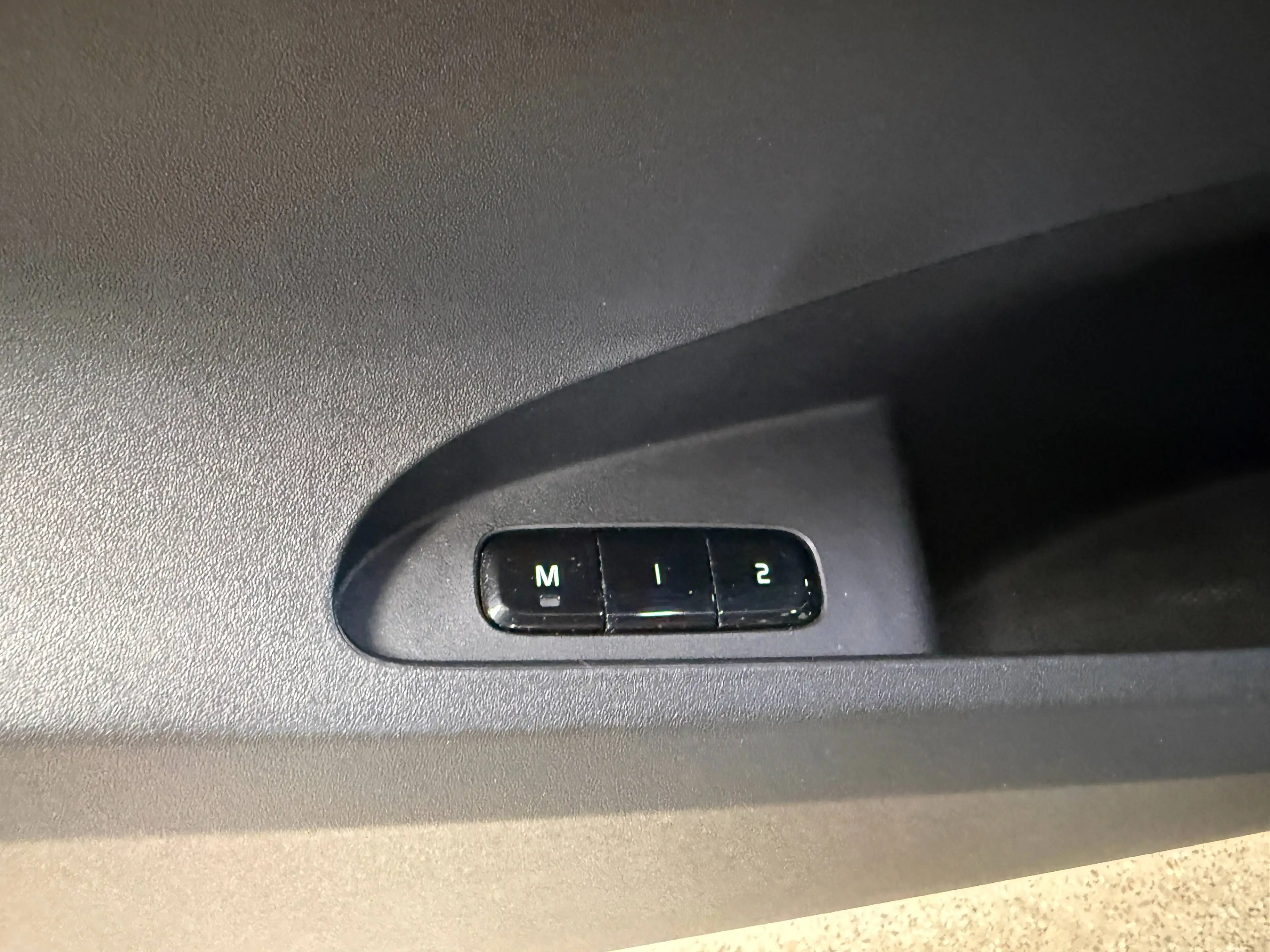 Polestar 2 Polestar 2 78 kWh Dual Motor MY22 (300kW) AWD — photo 14