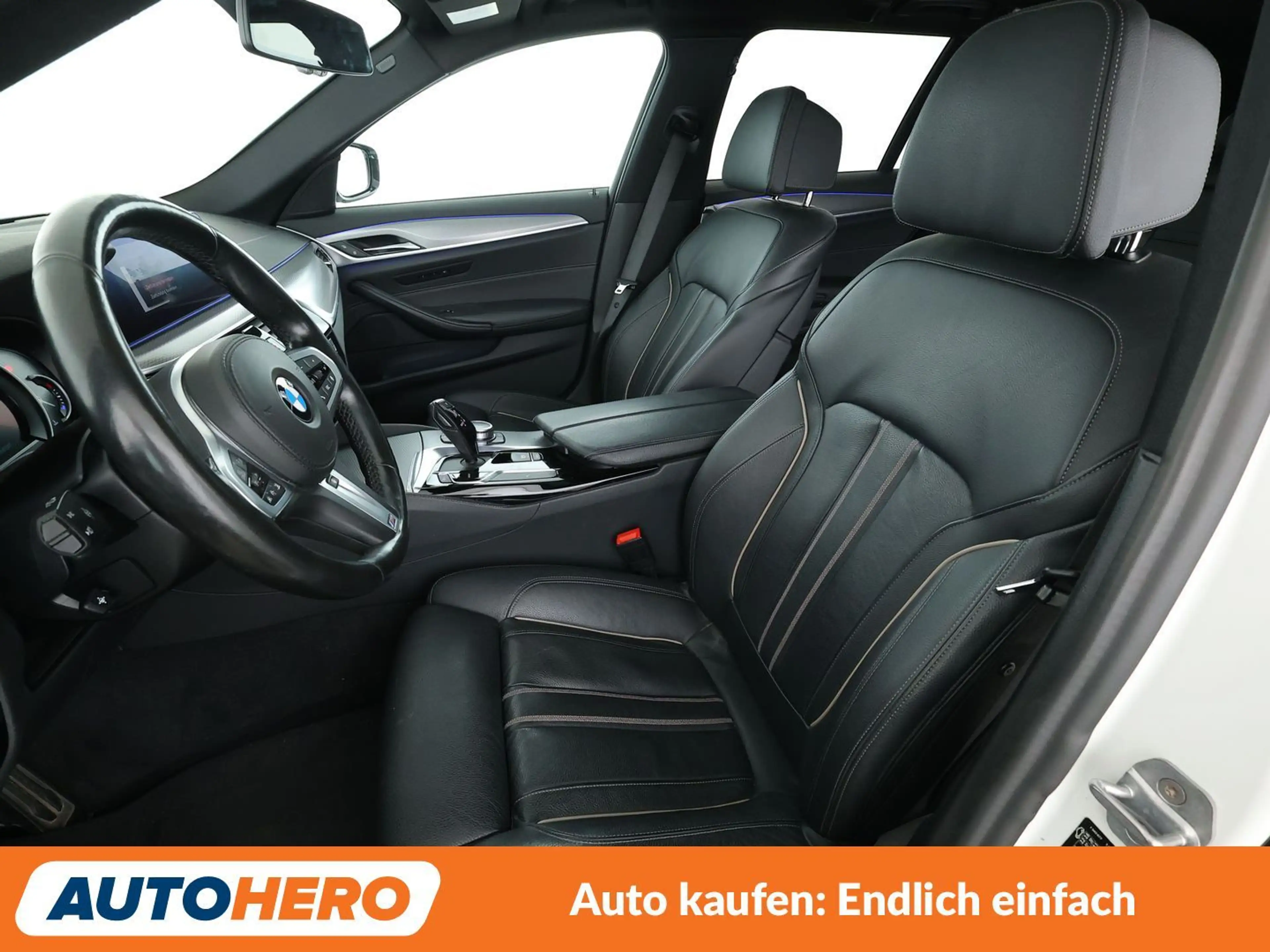 BMW 520 520d M Sport Aut.*NAVI*HEAD-UP*LED*ACC*CAM*PDC*SHZ — photo 10