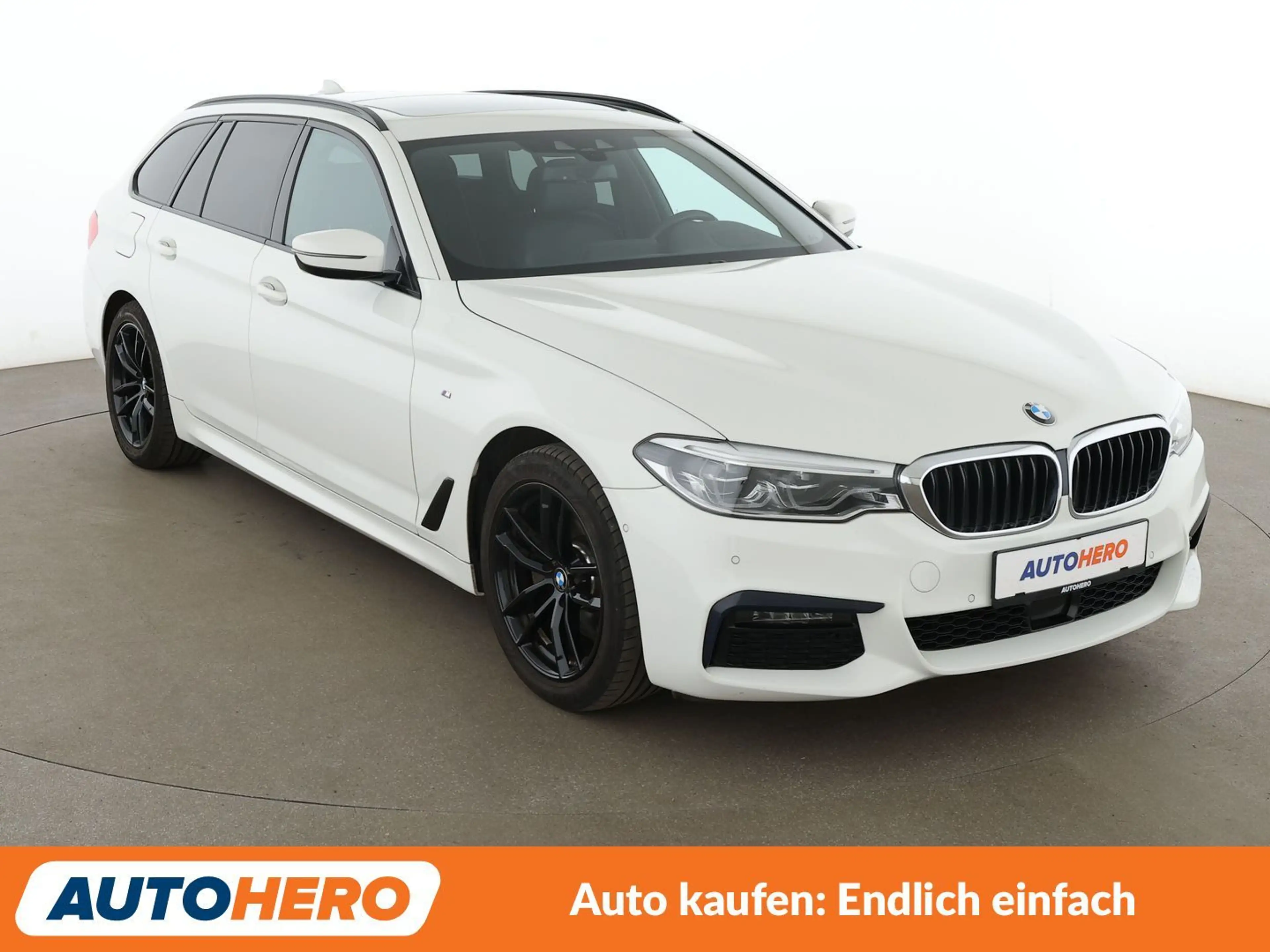 BMW 520 520d M Sport Aut.*NAVI*HEAD-UP*LED*ACC*CAM*PDC*SHZ — photo 8