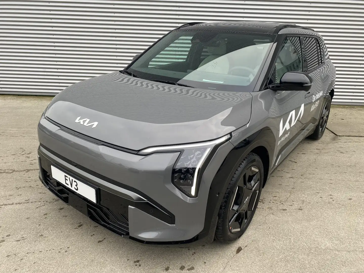 Kia EV3 GT-PlusLine 81.4 kWh DEMO | PROEFRIT MOGELIJK | Be Grijs - 2